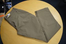 *Kirkland Signature Men’s Stretch Tech Trousers Size: 32x32