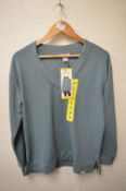 *Orvis Women’s Blue Grey V-Neck Jumper Size: S