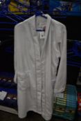 *Carole Hochman White Fleece Dressing Gown Size: M