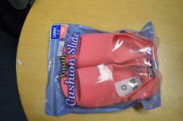 32 Degrees Cools Youth’s Pink Cushion Slides Size: L