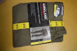 *Kirkland Signature Men’s Stretch Tech Trousers Size: 32x32