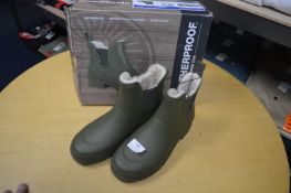 *Weatherproof Women’s Fur Lined Wellie Boots Size: 7