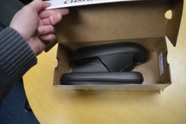 *32 Degrees Cool Black Cushion Slide Sliders Size: S