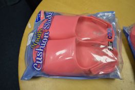 32 Degrees Cools Youth’s Pink Cushion Slides Size: L