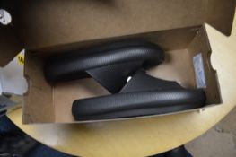 *32 Degrees Cool Black Cushion Slide Sliders Size: S