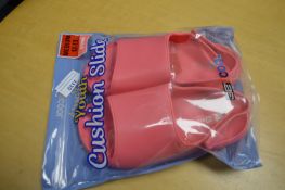 32 Degrees Cools Youth’s Pink Cushion Slides Size: M
