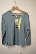 *Orvis Women’s Blue Grey V-Neck Jumper Size: S