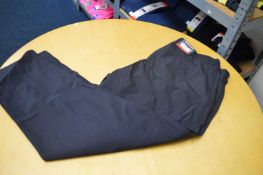 *Kirkland Signature Women’s Navy Blue Travel Trousers Size: 8