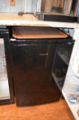 *Hotpoint Undercounter Refrigerator in Black Hog Gloss Finish