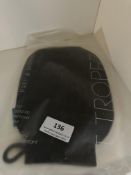 *St. Tropez Tan Build-Up Remover Mitt