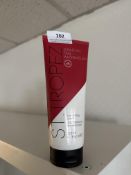 *1x 200ml of St. Tropez Gradual Tan Watermelon