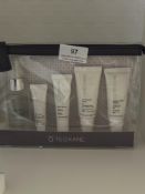 *Teoxane Five Step Anti-Aging Expert Programme