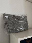 *Simulated Crocodile Skin Tote Bag