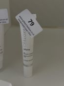 *1x 10ml of Teoxane 3D Lip Plumper