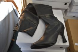 Lady's Black Stiletto Heeled Knee Boots Size: 3
