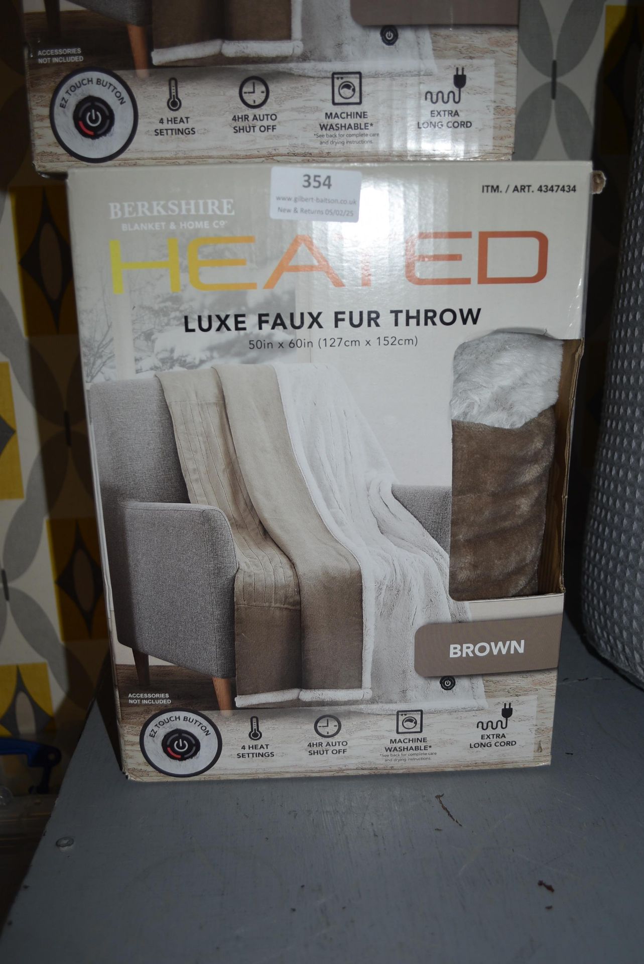 *Berkshire Heated Faux Fur Throw 50”x60”