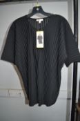 *Teddy Rose Black Top Size: S