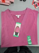 *Three Dots Violet Short Sleeve V-Neck Top Size: XL