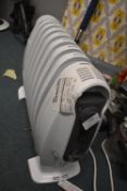 *Delonghi Electric Oil Filled Radiator