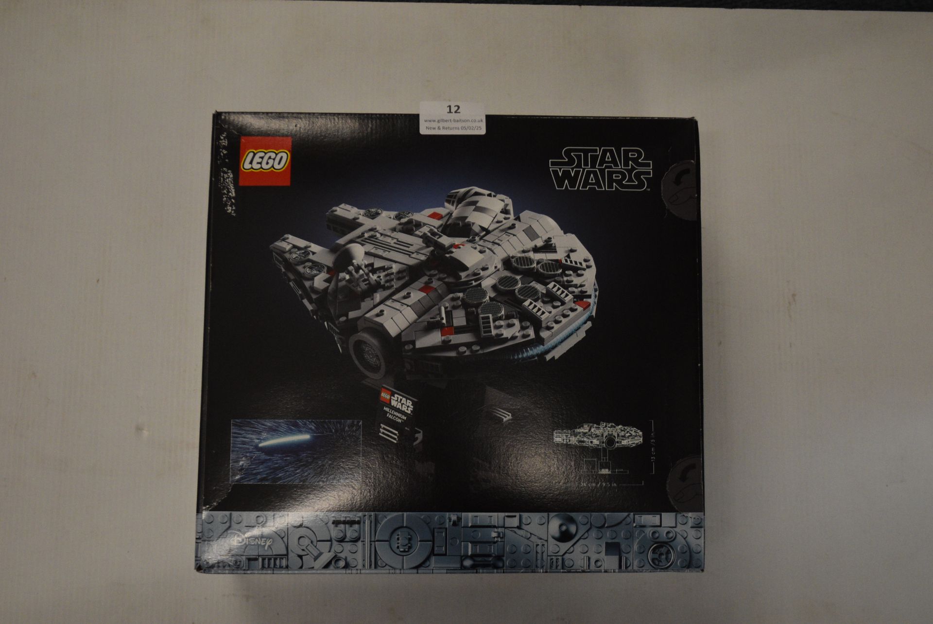 *Lego Star Wars Millennium Falcon Kit