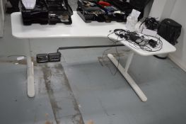 *White Office Desk with Righthand Return