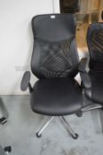 *Faux Leather Executive Office Chair with Mesh Back