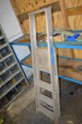 *Aluminium Three Tread Platform Steps
