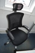 *Mesh Office Swivel Chair