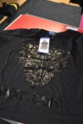 *DKNY Black T-Shirt Size: L