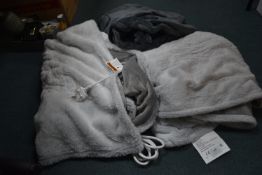 *Three Plush Blankets (AF - not heating)