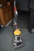 Dyson DC33 Vacuum Cleaner