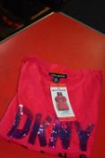 *DKNY Women's T-Shirt Size: M