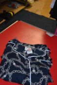 *DKNY 2pc Pyjama Set Size: XL