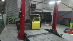 8697 - Garage Equipment followed by 200 Lots of Engineering and DIY Tools and Equipment