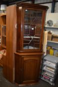 Astral Glazed Mahogany Corner Cabinet and Oak Corn