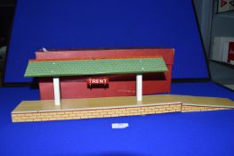 Hornby O Gauge Island Platform