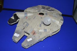 Star Wars Millenium Falcon (parts missing)