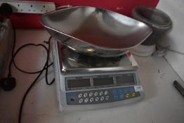 *Adam N17250 Digital Scales max 32kg