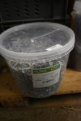 *Huws Gray Galvanised Clout Nails 30 x 3mm 10kg Tub