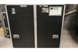 *Large Flight Case 73 cm x 154 cm x 152 cm on castors Flat Screen TV, CD Player, Amplifier & Speaker