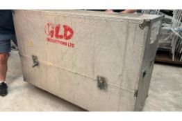 *Flight Case including 4 Seater Modular Sofa in White