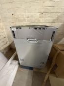 *Integrated Slimline Dishwasher UBMD45M-1