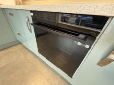 *Samsung Smart Things Oven NV7BA2205AK