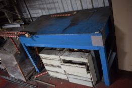 *Wooden Workbench with Lift-Up Lid 155x80cm x 94cm tall