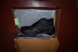 *U Power Steel Toecap Safety Boots Size: 9