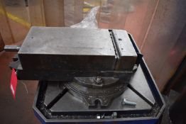 *Rotary Machine Vice