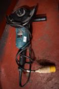 *Makita GA9020 110v Angle Grinder
