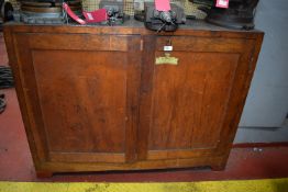 *Kerns Optometric Tool Storage Cupboard with Soft Base Lining