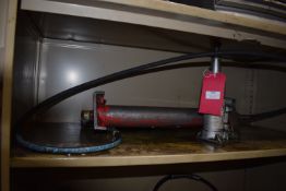 *Hydraulic Hand Pump and a 4-ton Jack