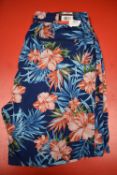 *Kirkland Men’s Swim Shorts Size: M
